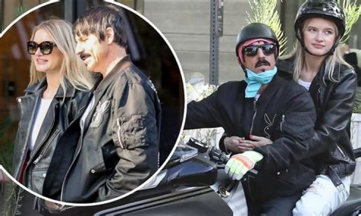 Anthony Kiedis: His New Girlfriend Revealed