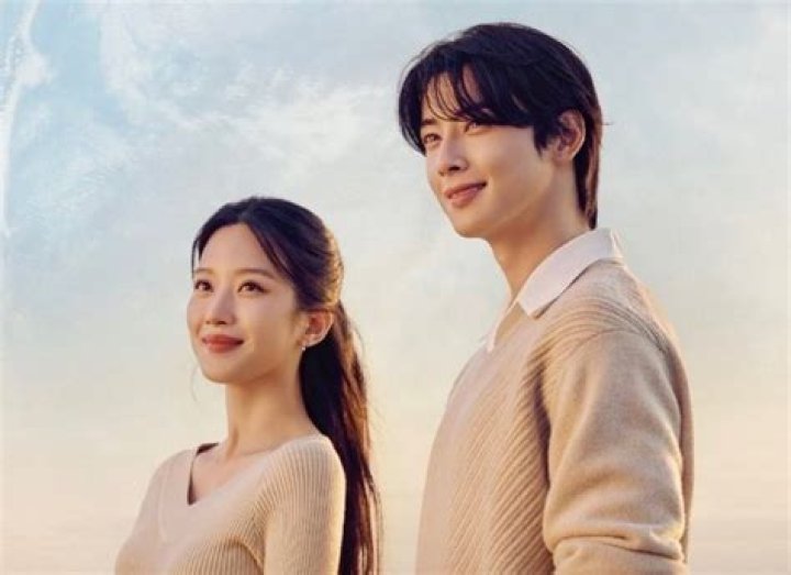 Are Moon Ga Young And Eunwoo Really Dating? Uncover The Truth Behind The Rumors