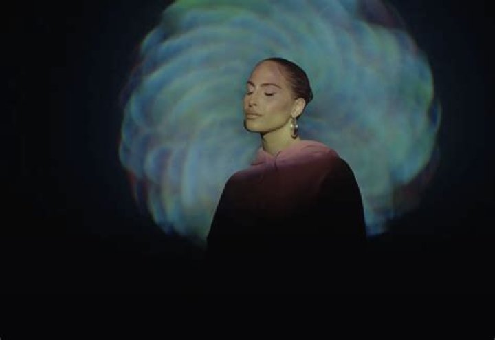 Discover: Does Snoh Aalegra Have A Child?
