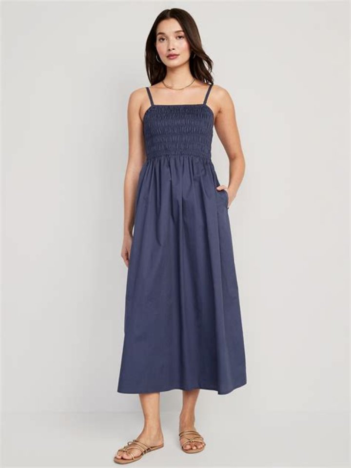 Discover The Ultimate Style With Our Exquisite Opt Smocking Dresses