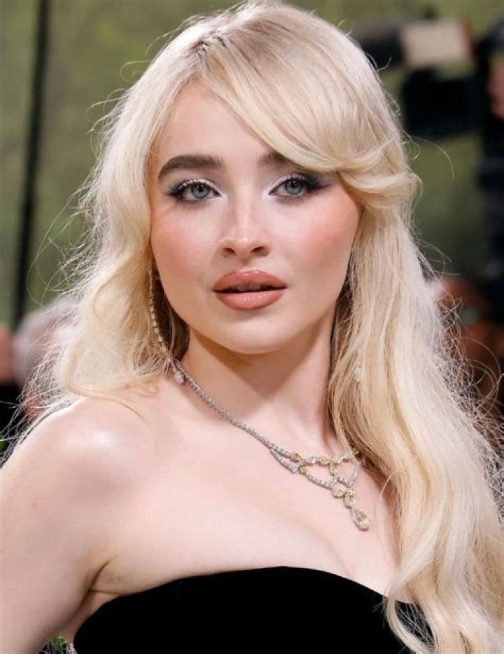 Is Sabrina Carpenter's Flawless Face The Result Of Botox?