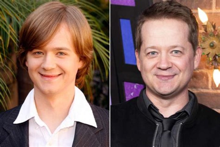 Jason Earles: Revealing His Stature