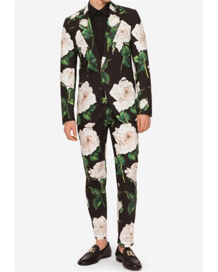 Joe Burrow's Dazzling Floral Suit: A Fashion Statement For The Ages