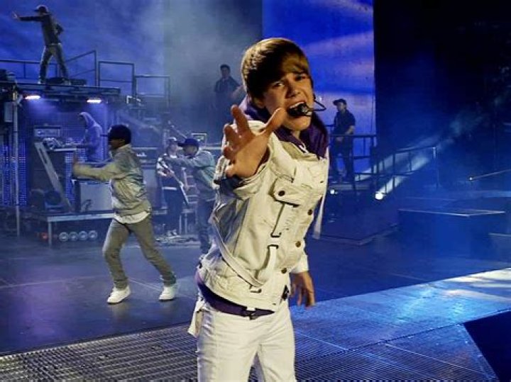 Justin Bieber: The Rise Of A Teenage Superstar