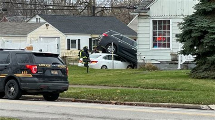 Lorain, Ohio Car Accident Injury Attorney | Free Consultation