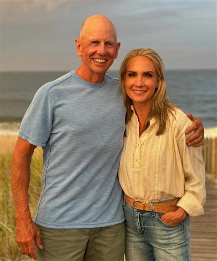 Meet Elizabeth Banks' Husband And Their Journey