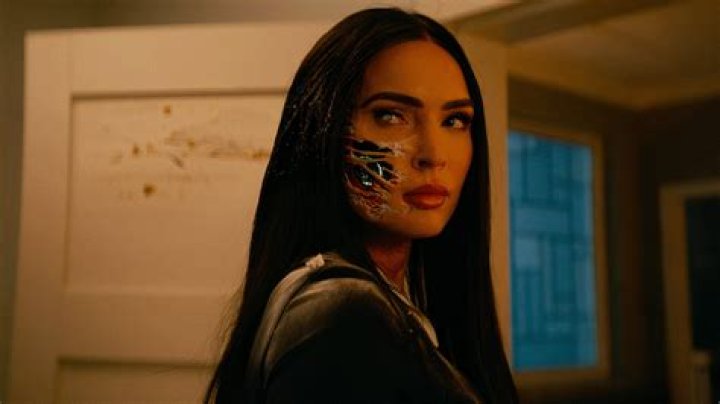 Megan Fox's Real Height Revealed!