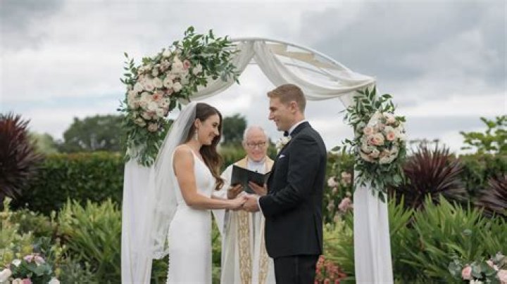 Sara Martins Stuns In Matrimony: A Star-Studded Ceremony