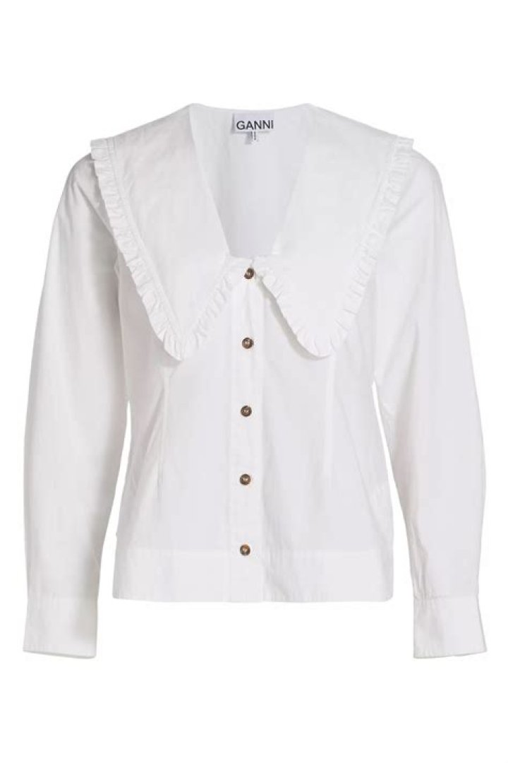 Shop Chic Peter Pan Collar Shirts: Timeless And Elegant