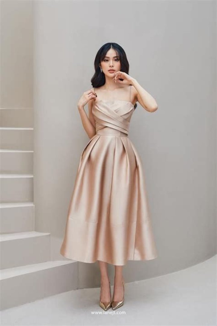Shop Parker Silk Dresses: Sophisticated Style, Effortless Elegance
