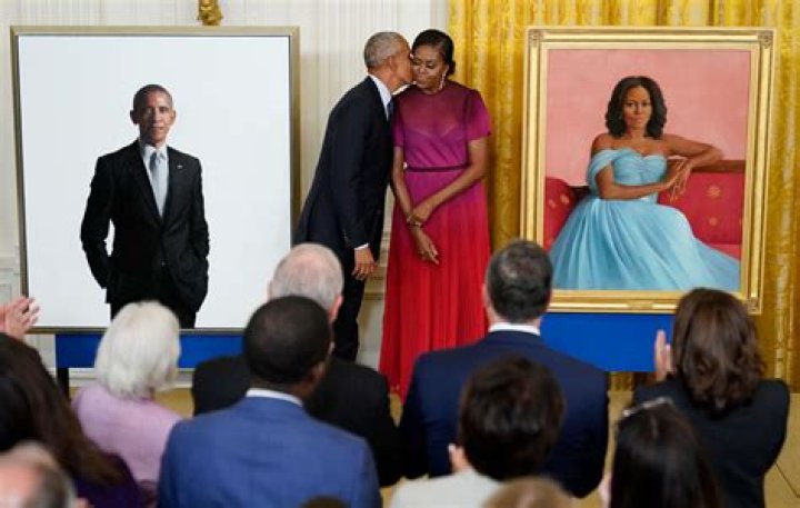 The Ultimate Collection Of Michelle Obama's Stunning Pregnancy Photos