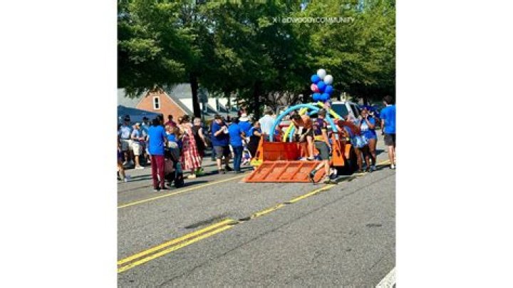 Tragic 4th Of July Parade Accident: Witness Accounts And Aftermath