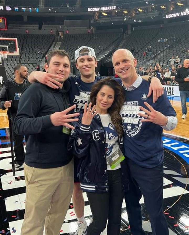 Uncovering The Inspiring Life And Impact Of Danny Hurley's Wife