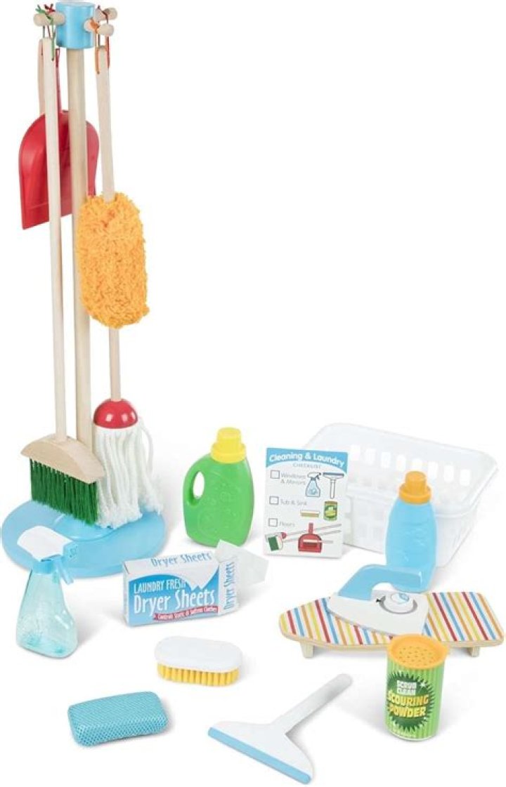 Unparalleled Cleaning Fun: Melissa & Doug Cleaning Set Deluxe