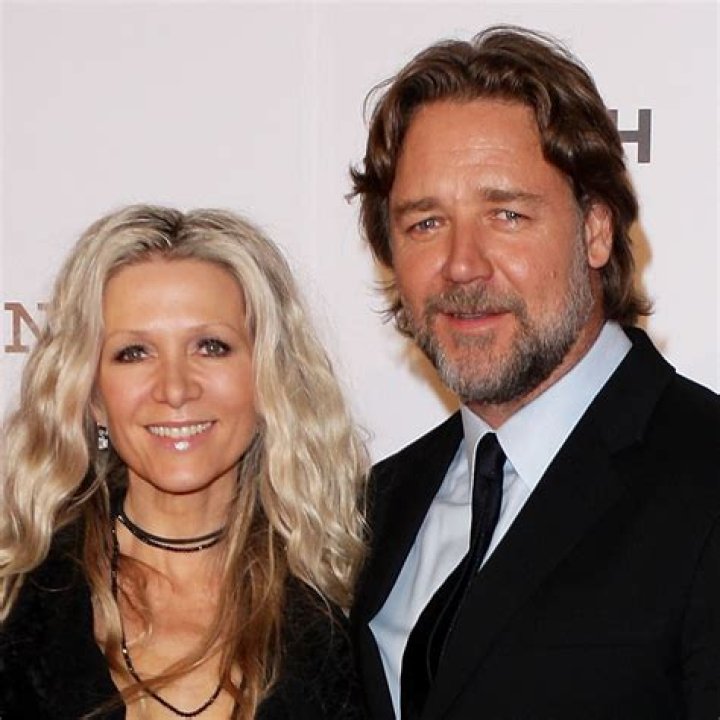 Unveiling Hannah Selleck's Marital Journey: Exclusive Insights Revealed