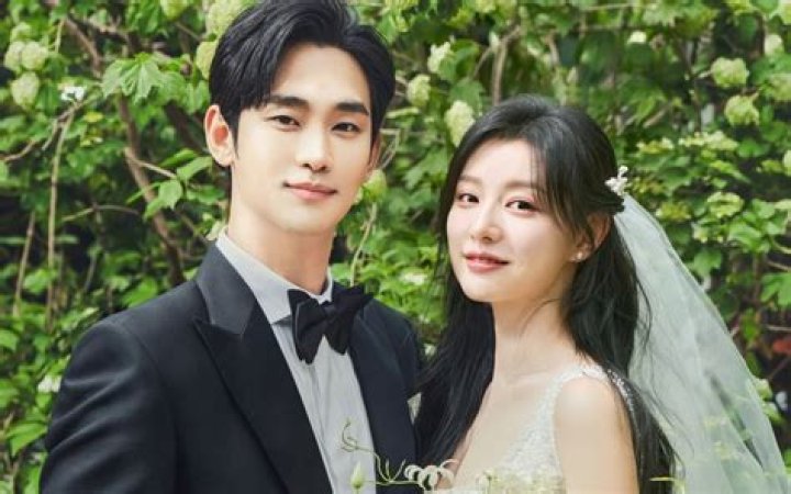 Unveiling The Enigma: Who Is The Sister Of Kim Soo Hyun?