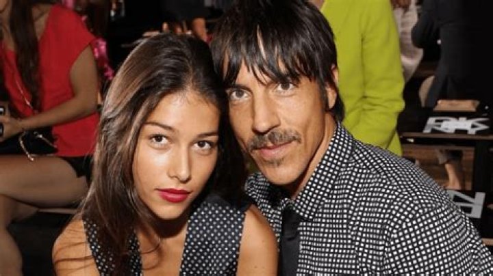 Who's Anthony Kiedis's Current And Past Partners?